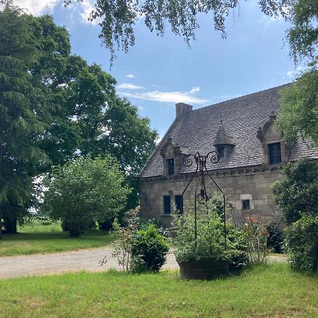 La Forge De La Coudraie Bed & Breakfast Pleugueneuc ภายนอก รูปภาพ